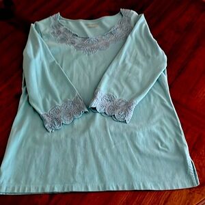 Coldwater Creek Green top Size M